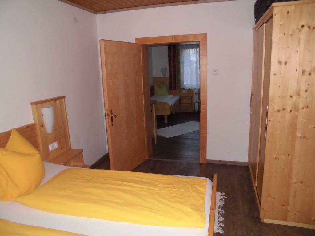 Pension & Ferienwohnung Dullnig Gmünd Екстериор снимка