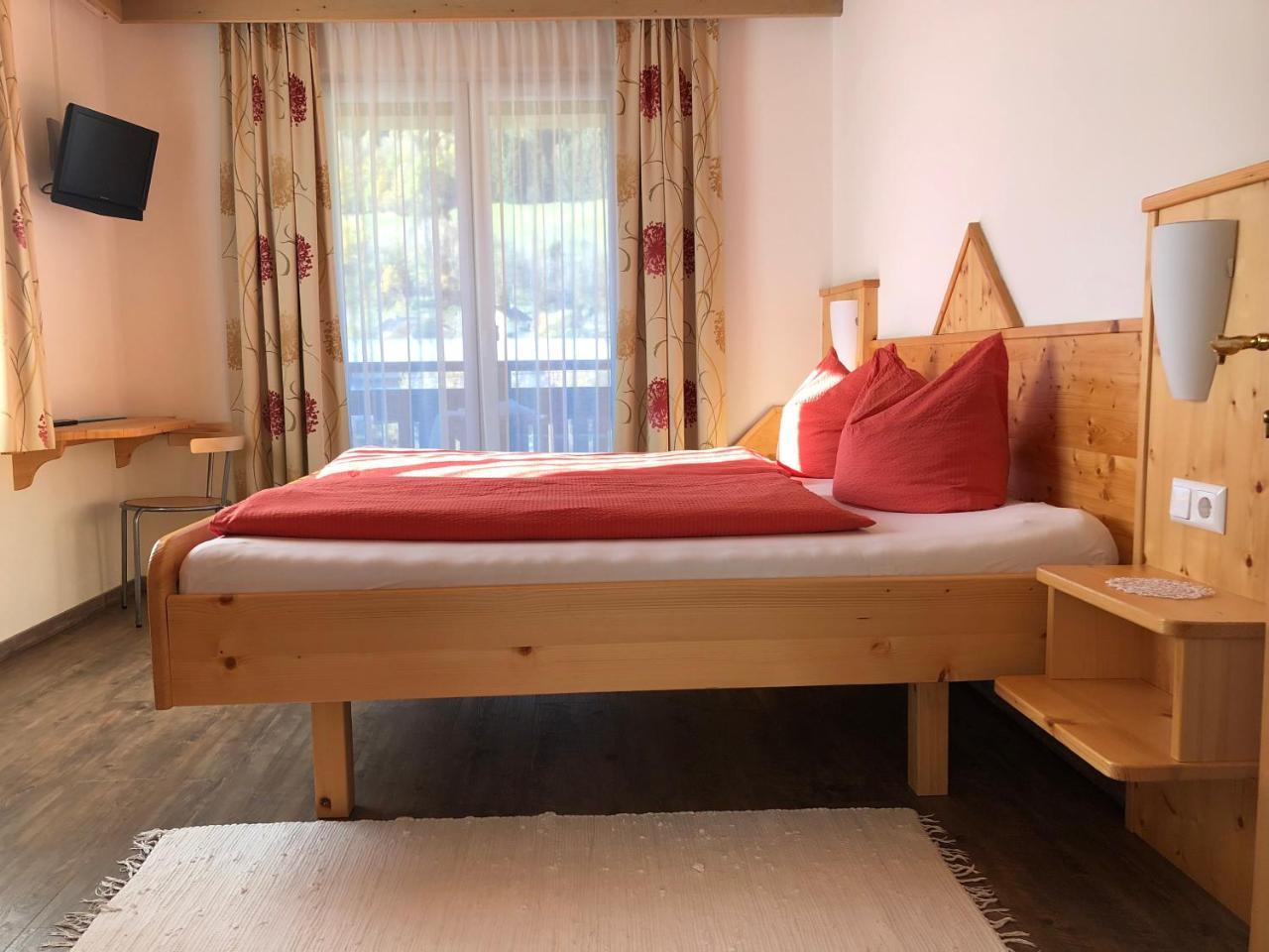 Pension & Ferienwohnung Dullnig Gmünd Екстериор снимка
